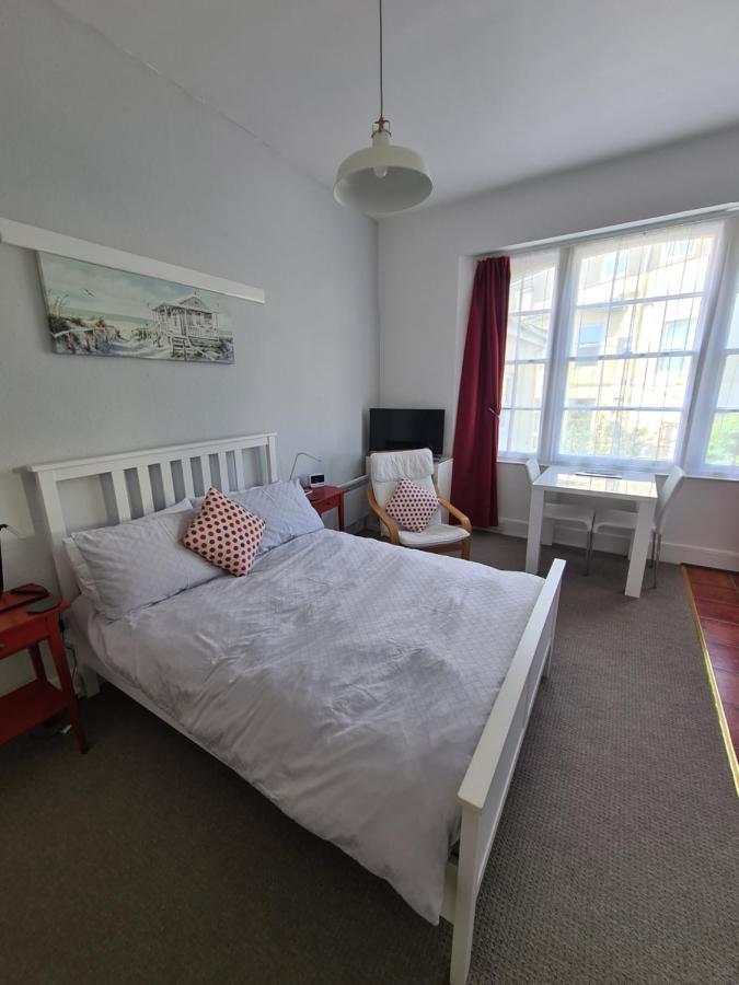Meadowside Holiday Apartments Torquay Kültér fotó