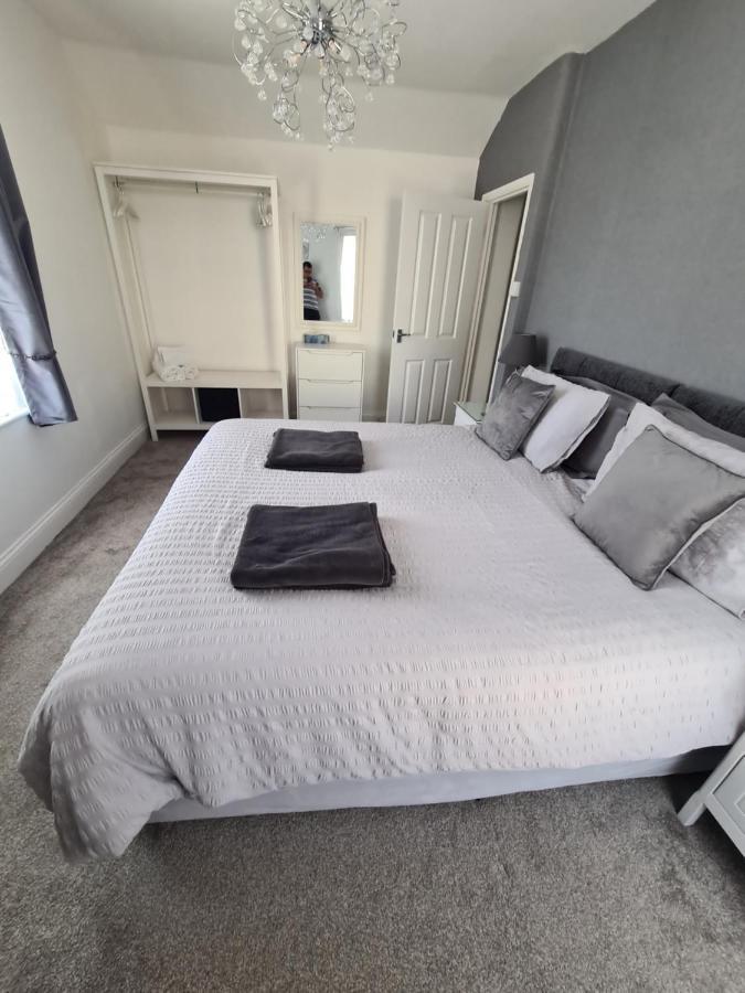 Meadowside Holiday Apartments Torquay Kültér fotó